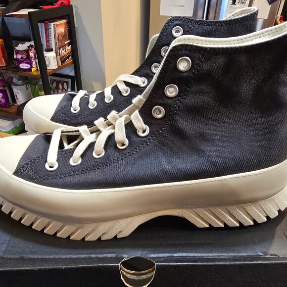 Converse Chuck Taylor All Star Lugged 2.0 High Dark Smoke Grey Size 10 Mens NEW - Picture 2 of 12